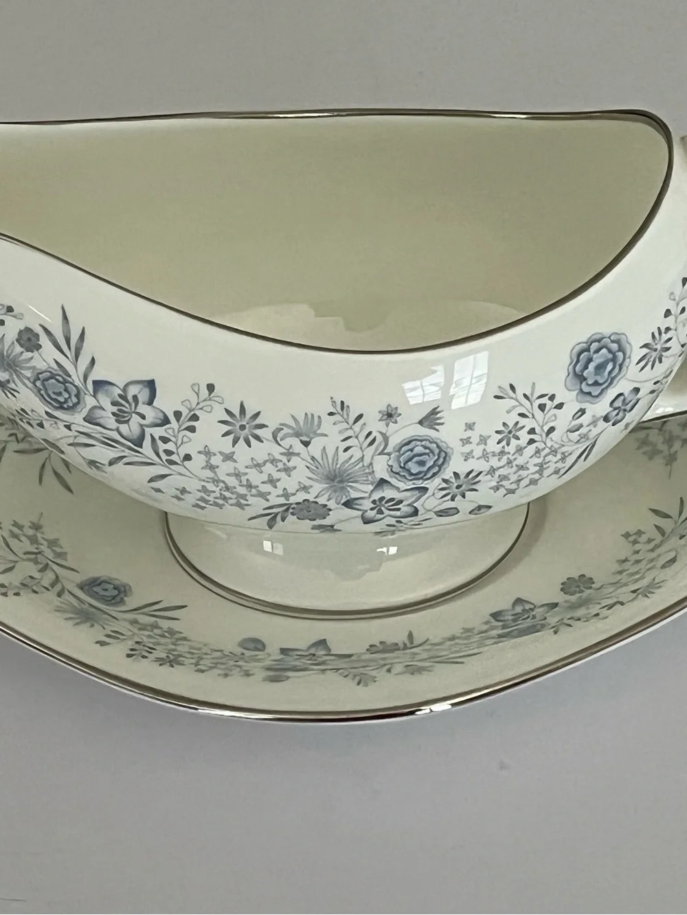 Vintage Wedgwood Belle Fleur Bone China Gravy Sauce Boat & Saucer England